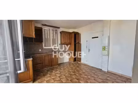 appartement f2 à verneuil l'etang