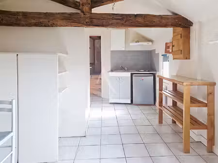 location appartement 1 pièce 21m² doue la fontaine 49700