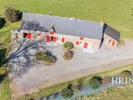 vente maison à pleucadeuc (56140) : à vendre / 92m² pleucadeuc