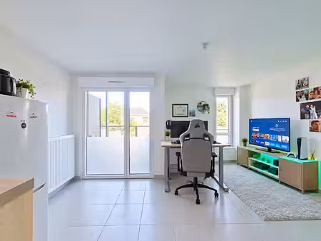 tours - quartier rabelais - appartement type 2 avec parking