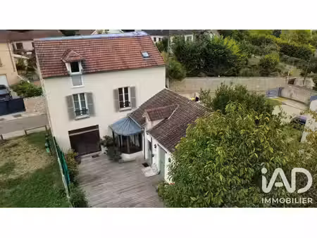 maison de village à hardricourt (78250)