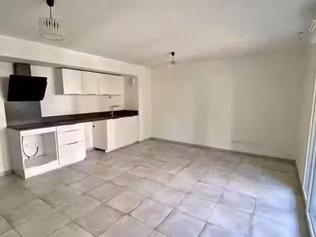 location appartement 3 pièces 63 m² à montpellier (34000)