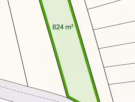 vente terrain 824 m²