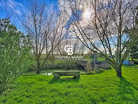 belle longère rénovée au coeur du marais poitevin