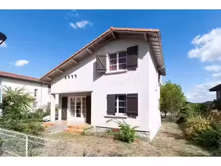 vente maison 4 pièces 83 m² à saint-pierre-du-mont (40280)  155 500 €