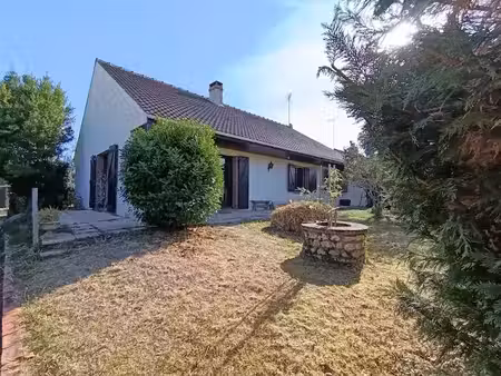 vente maison 4 pièces 157 m² à boiscommun (45340)  170 000 €