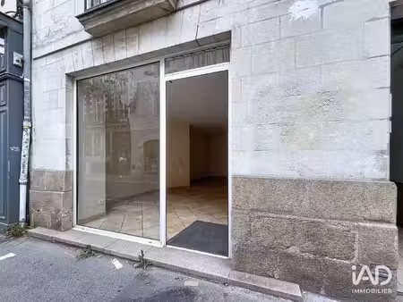 location commerce 28 m² à nantes (44000)