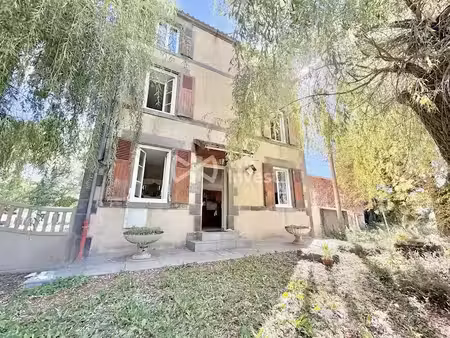 vente maison 4 pièces 102 m² à maringues (63350)  219 000 €