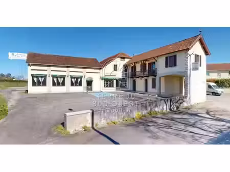 vente maison 16 pièces 378.01 m² à artix (64170)  220 000 €