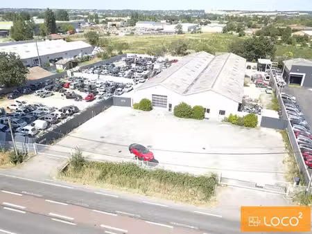 vente entrepôt 1200m²
