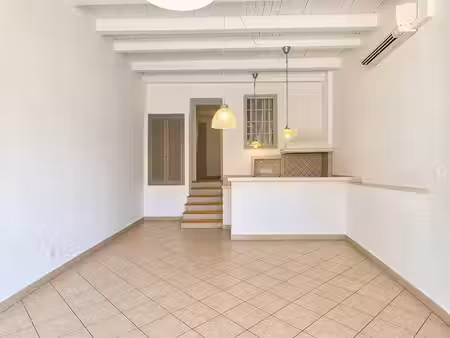location appartement 2 pièces 48.71 m² à lambesc (13410)  625 €