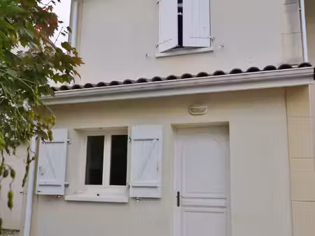 appartement t3 avec jardin - aiguillon