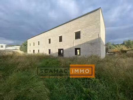 vente local d’activités saint-mitre-les-remparts 13920 900m²