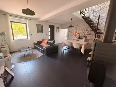 vente maison 3 pièces 72 m² à le plessis-macé (49770)  233 300 €
