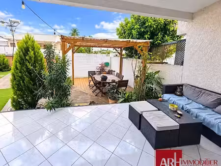 vente maison 4 pièces 106 m² à saint-louis (97450)  243 000 €