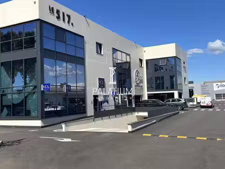 locaux professionnels neufs à vendre