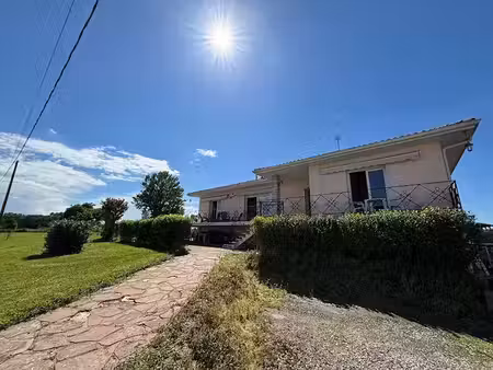 vente maison 6 pièces 150 m² à pomarez (40360)  249 000 €