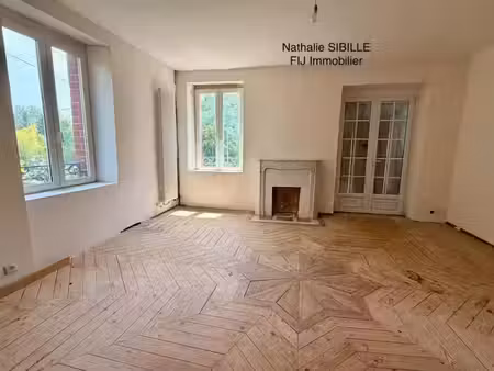 vente propriété 9 pièces 250 m² à bonnevent-velloreille (70700)  250 000 €