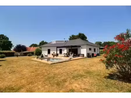 vente maison 4 pièces 109 m² à arrien (64420)  318 000 €