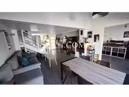 vente maison 5 pièces 96 m² à neuville-en-ferrain (59960)  284 000 €