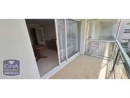 appartement meublé avec balcon  cave et parking privatif