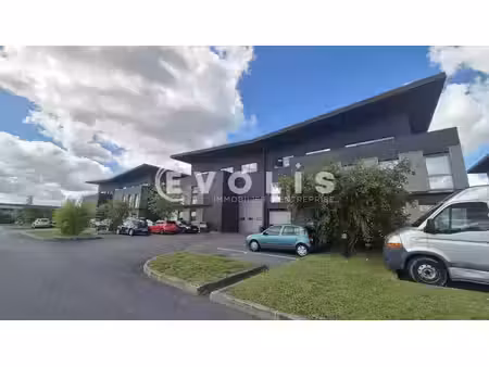 vente bureaux ferrieres en brie 77164 115m² à 551m²