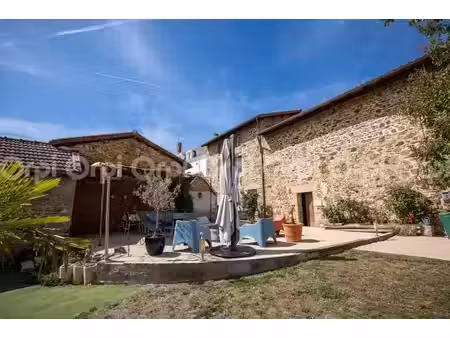 vente maison 6 pièces 233 m² saint-victurnien (87420)