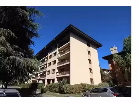 appartement t4 de 77 m2 - 73290 la motte servolex