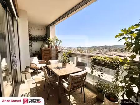 appartement 4 pièces 89 m2 avec 3 loggias  parking au sous-sol