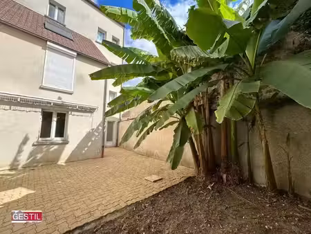 location appartement 2 pièces 61.96 m² à pontoise (95000)  920 €