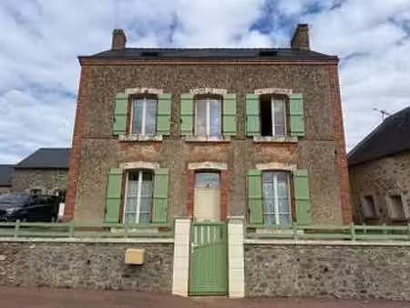 vente maison à auvers-le-hamon (72300) : à vendre / 156m² auvers-le-hamon