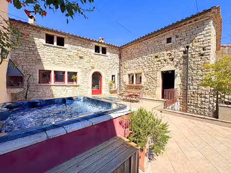 maison de caractère à vendre notre-dame-de-londres - pic saint-loup - terrasse jacuzzi -..