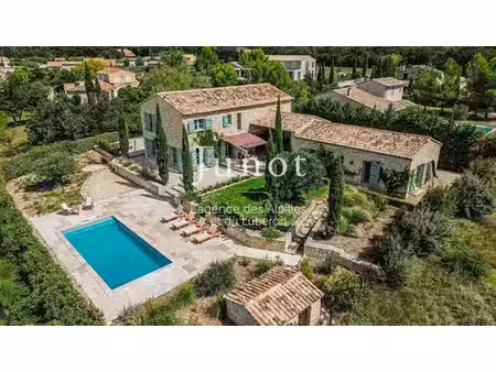 maison de campagne de luxe en location gordes  france