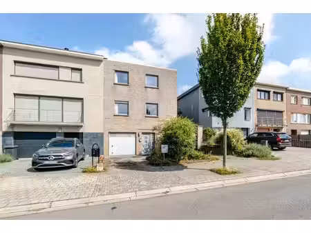 maison semi-mitoyenne avec jardin à zaventem