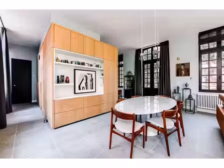 appartement design élégant avec parking privatif + 2 espaces