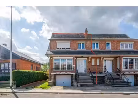 jambes – maison 2 chambres + bureau  garage et terrasse