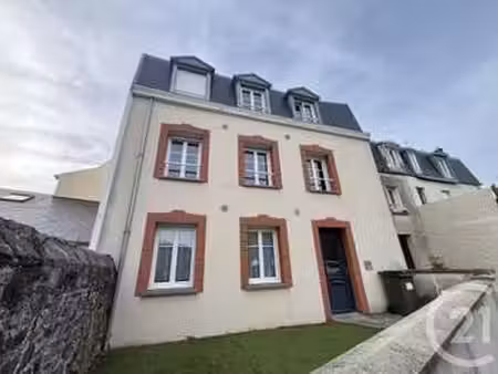location appartement 3 pièces à granville (50400) : à louer 3 pièces / 55m² granville