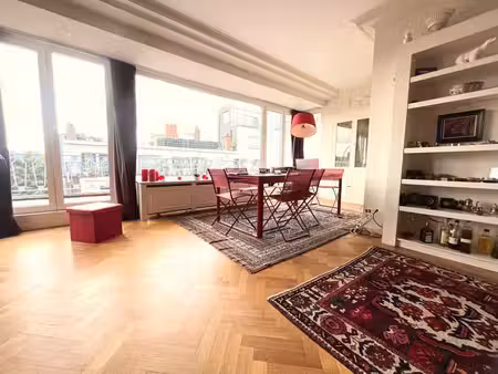 penthouse avec belle terrasse-churchill-bois de la cambre