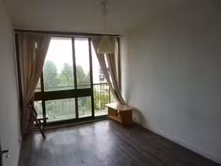 location appartement t1 à fontenay-le-fleury (78330) : à louer t1 / 28m² fontenay-le-fleur