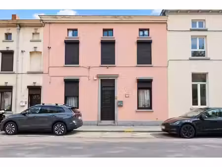 maison a renover avec garage independant