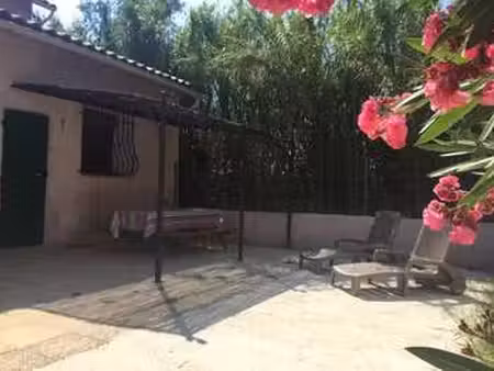 location maison meublé à hyères (83400) : à louer meublé / 51m² hyères