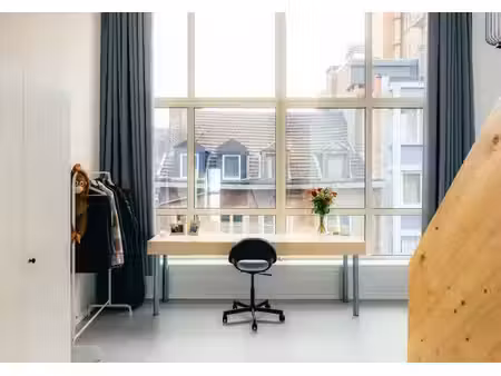réservé aux étudiants