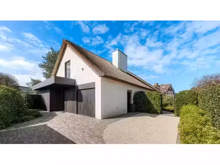 villa prête à emménager à vendre à knokke  au calme