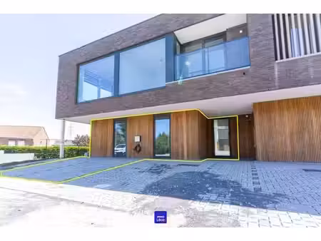 appartement neuf rez-de-chaussée avec jardin et parking 2 v