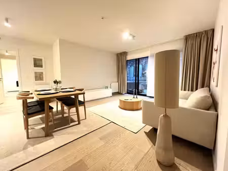 élégance urbaine : nouvel appartement 2 chambres meublé