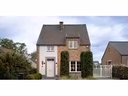 sous option - maison à vendre à lanaken avec 4 chambres à coucher