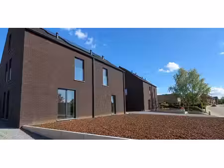 maison à vendre à loksbergen avec 5 chambres à coucher