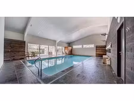 usage mixte à vendre à morhet pour € 970.000 avec 4 chambres à coucher