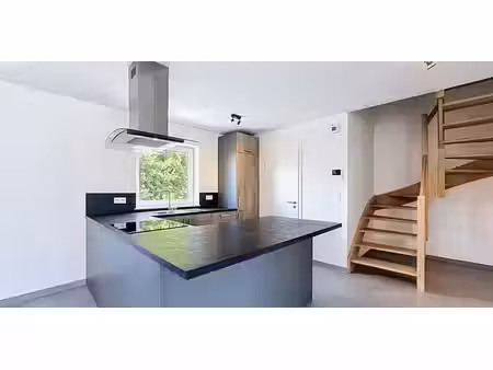 duplex à louer à lens-sur-geer pour € 1.100 avec 2 chambres à coucher