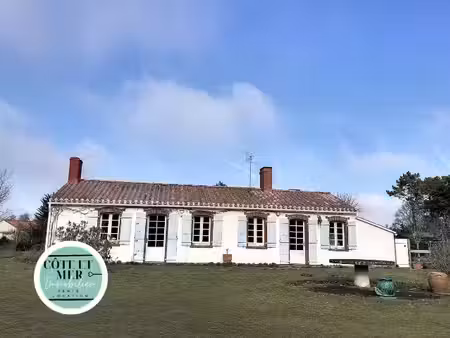 vente maison 4 pièces 150 m² à saint-jean-de-monts (85160)  373 500 €